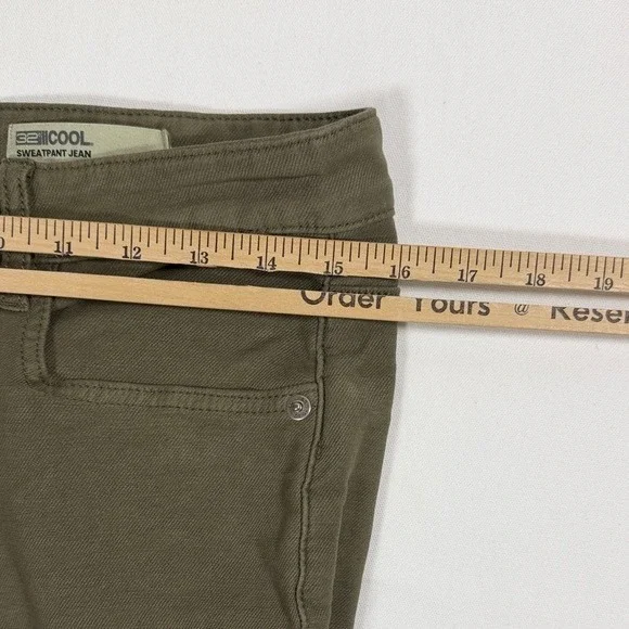 32 Degrees Cool Womens Sweatpant Jeans Olive Green High Rise Straight Leg Size 8 - Picture 6 of 7